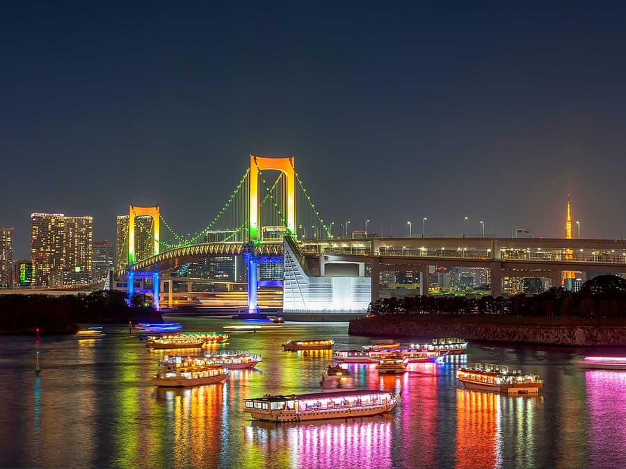 Luxury Dinner Cruise in Tokyo
