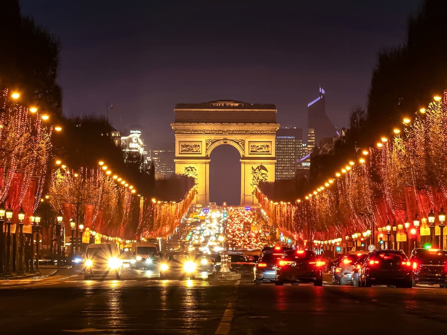 Paris Evening Sightseeing Tour with Eiffel Tower Summit Tickets