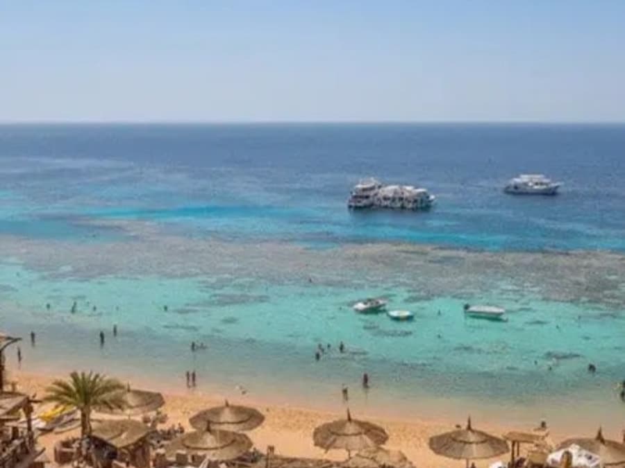 Taman Nasional Sharm El Naga: Tur Harian Terpandu dari Hurghada + Snorkeling + Makan Siang