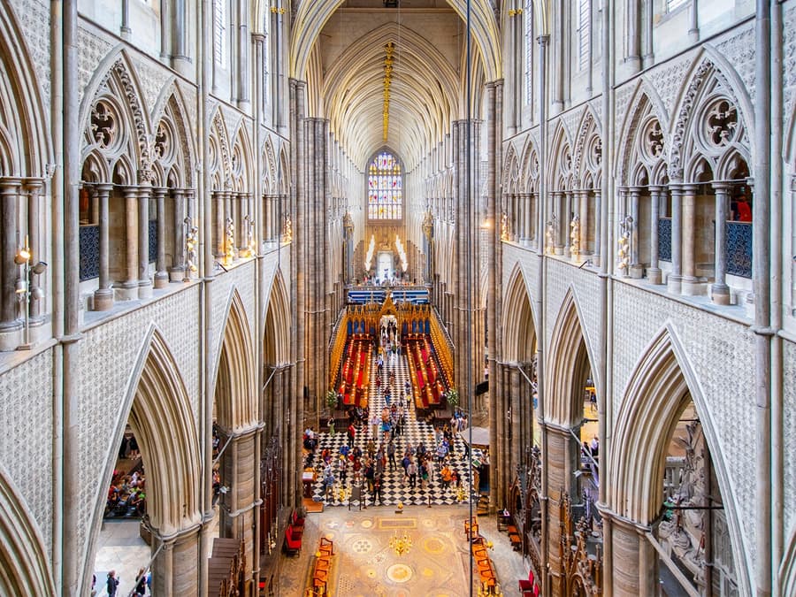 Westminster Abbey Guided Tour with Skip-the-Line Entry