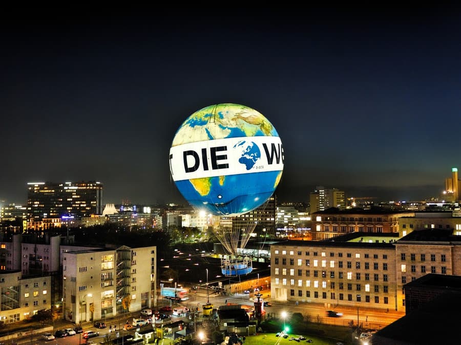 Admission Ticket to Welt Balloon Berlin