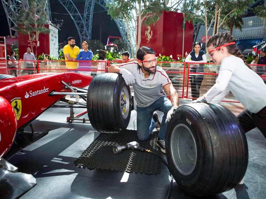Yas Island Abu Dhabi: Multi-Park Hopper Pass - Save up to 50%