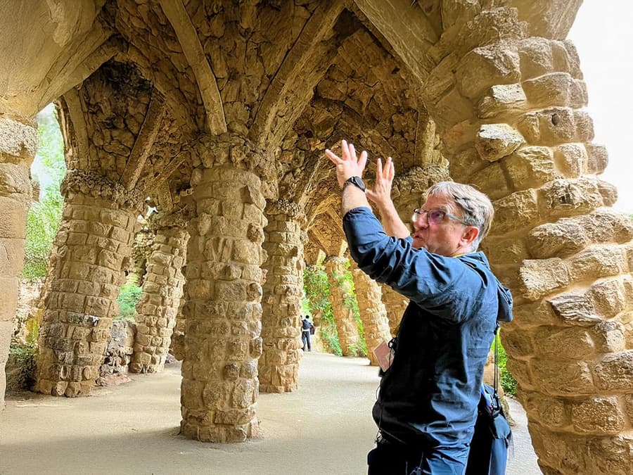 Park Güell Skip-the-Line Guided Tour