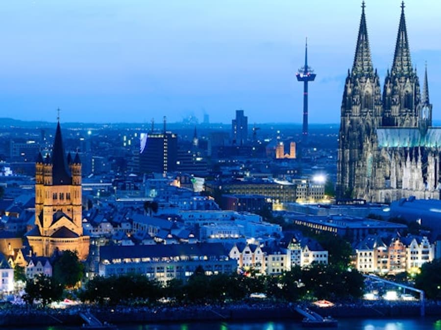 Carte de la Ville d'Helsinki : Attractions, Visites Touristiques et Transports en Commun