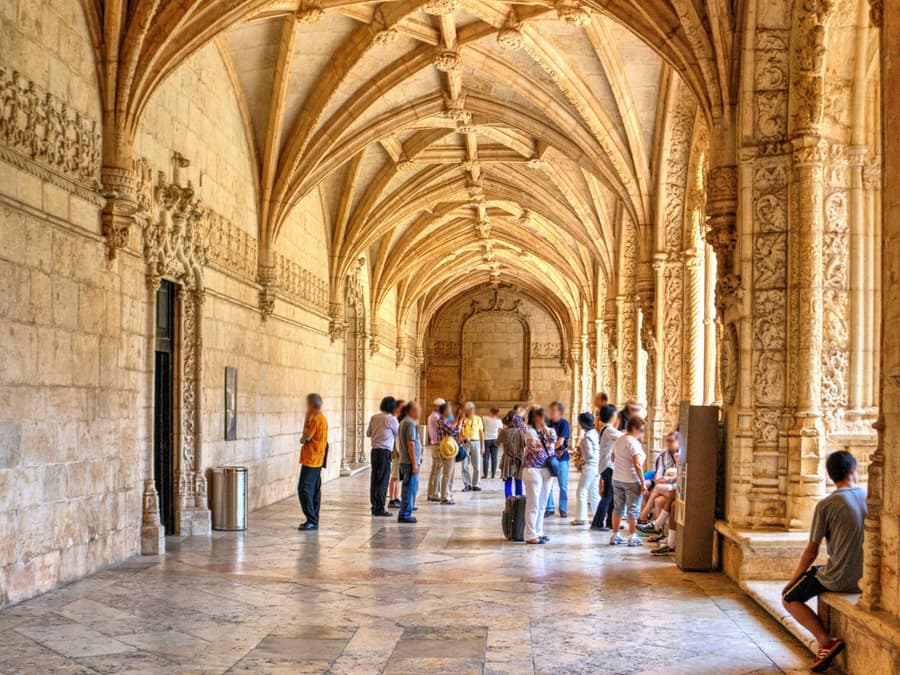 Jerónimos Monastery Skip-the-Line Guided Tour