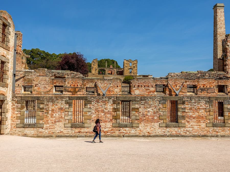From Hobart: Port Arthur, Tasman Peninsula & Richmond Guided Tour