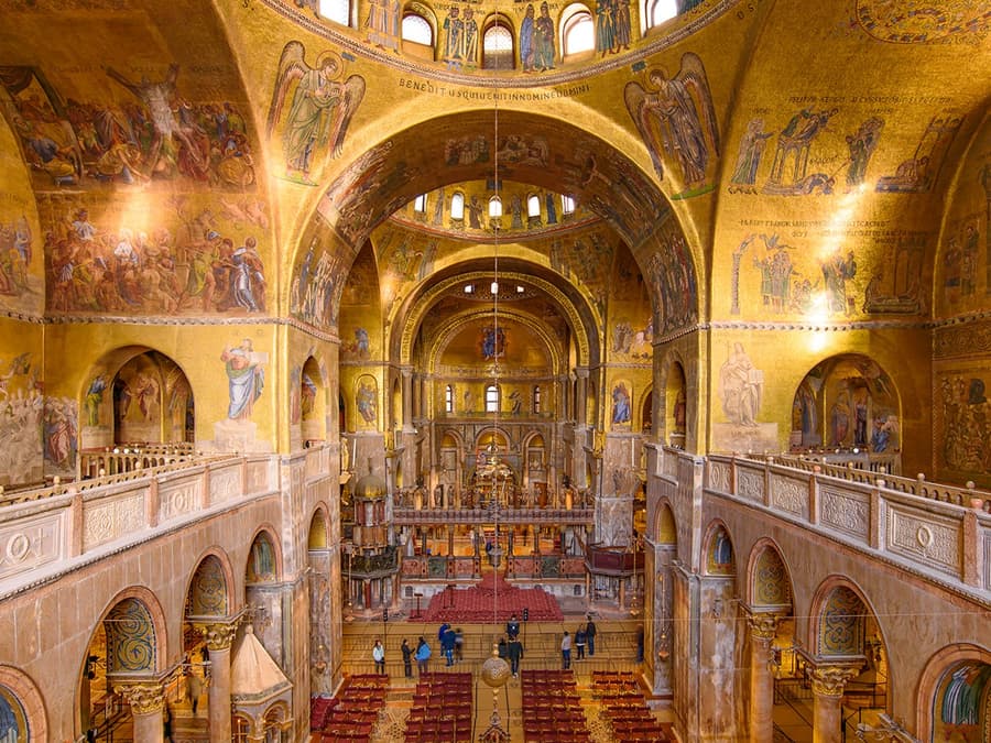 Tour a Piedi di Venezia con Visita Guidata alla Basilica di San Marco e al Palazzo Ducale