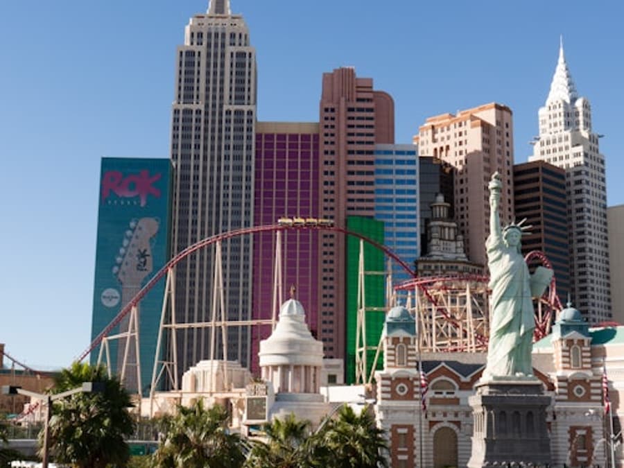 Hotel & Casino New York-New York: La Montaña Rusa de la Gran Manzana
