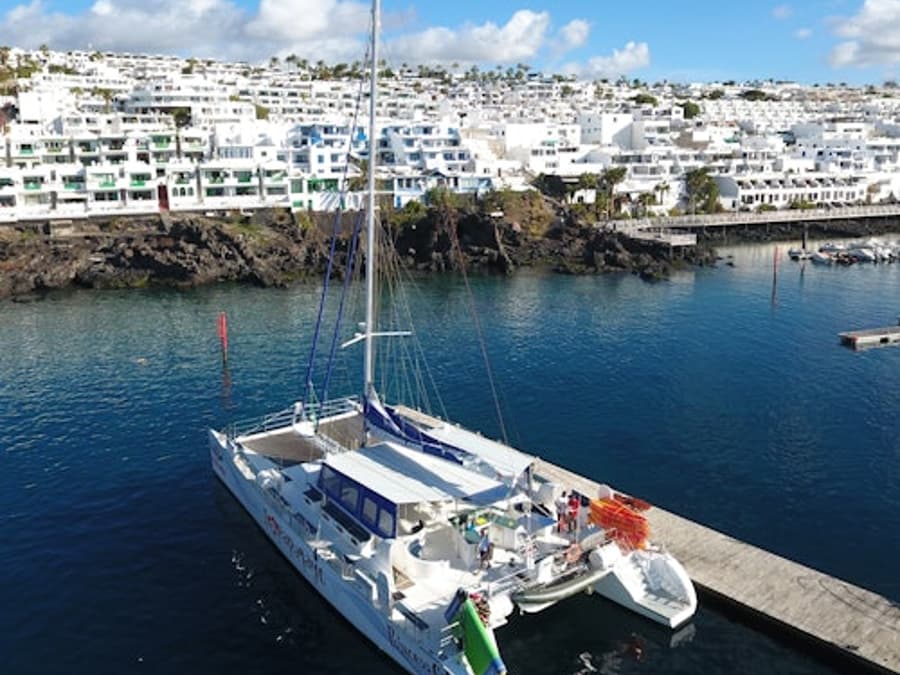 Catamaran Experience on Papagayo Beaches