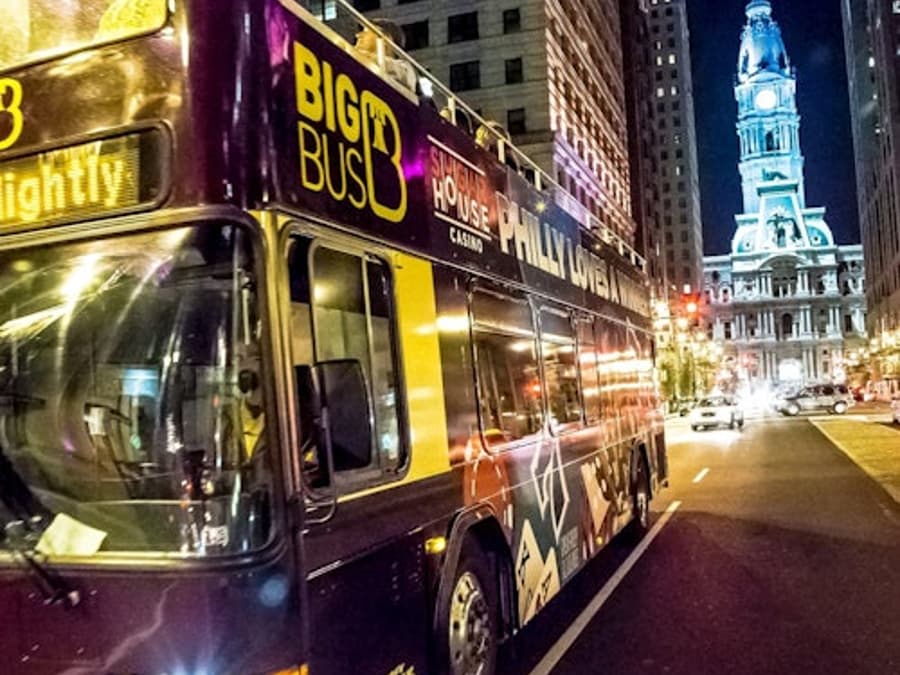 Tur Wisata Malam di Philadelphia