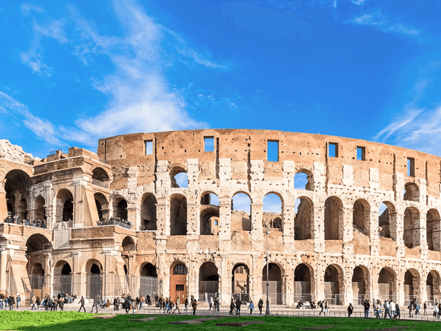 Lawatan Berpandu Lantai Arena Colosseum, Bukit Palatine & Forum Roman