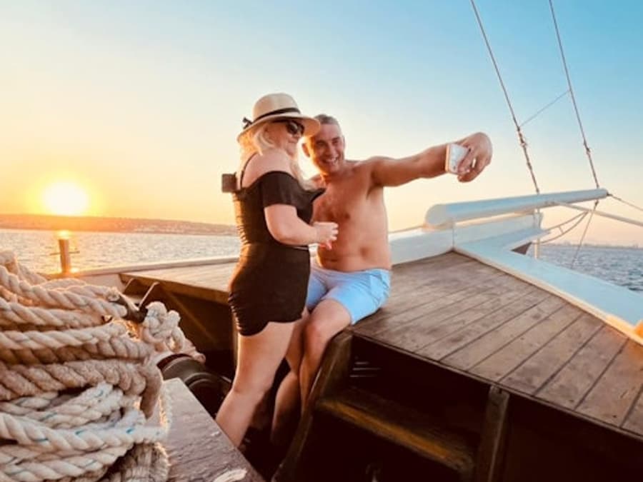 Rhodes: Sunset Cruise with Greek BBQ and Unlimited Drinks
