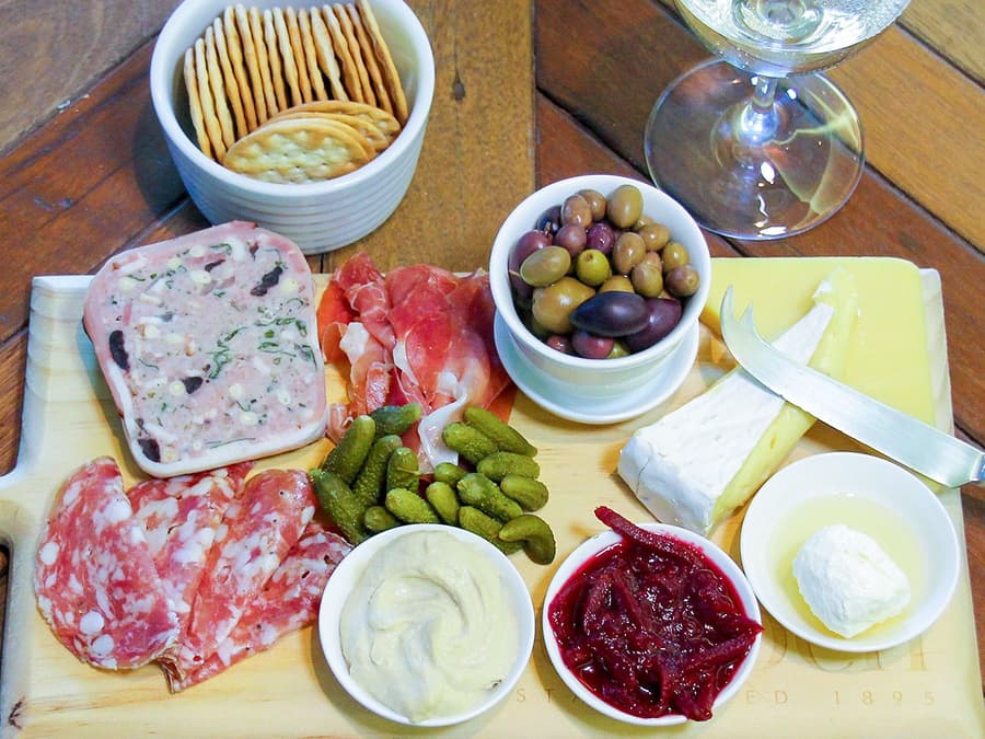 Tulloch Wine Tasting Tour in Hunter Valley