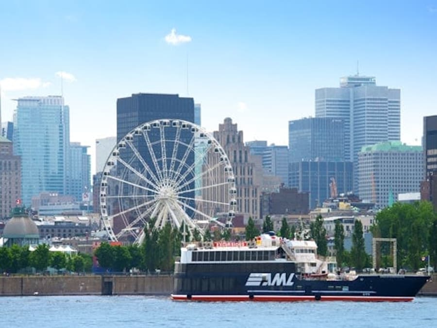 Montreal: Guided Sightseeing River Cruise