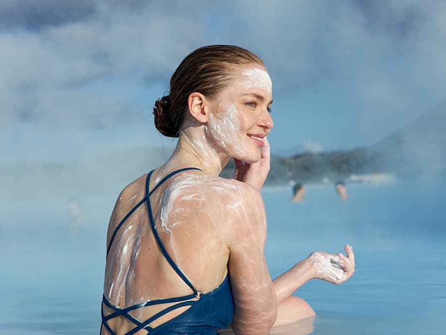 From Reykjavik: Blue Lagoon Entry Tickets with Transfers