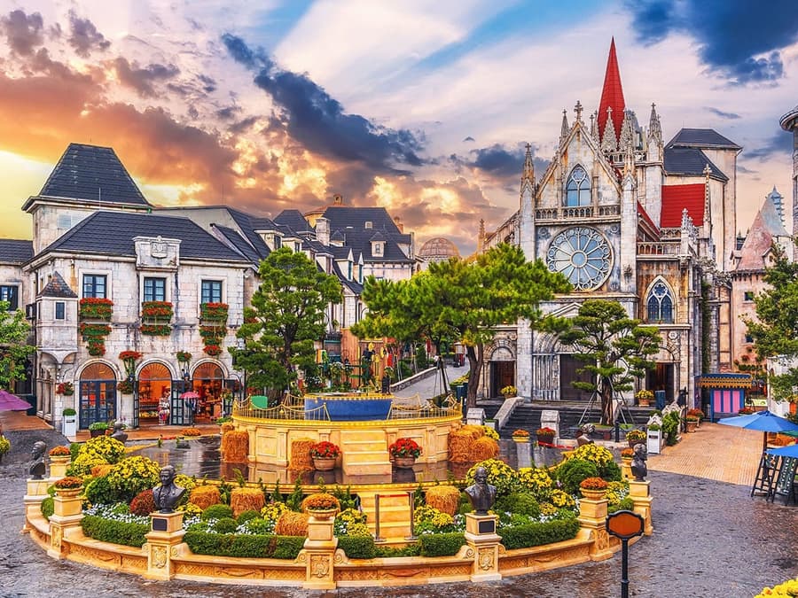 Sun World Ba Na Hills Ticket + Transfers (Shared/Private) + Optional Lunch