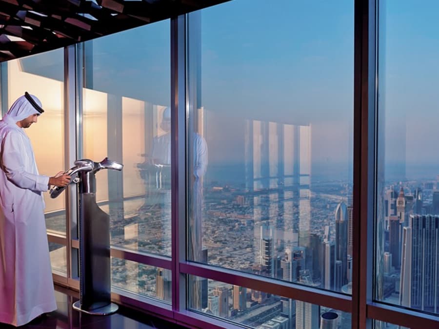 Burj Khalifa Sunset Tickets: At The Top (Level 124 & 125)