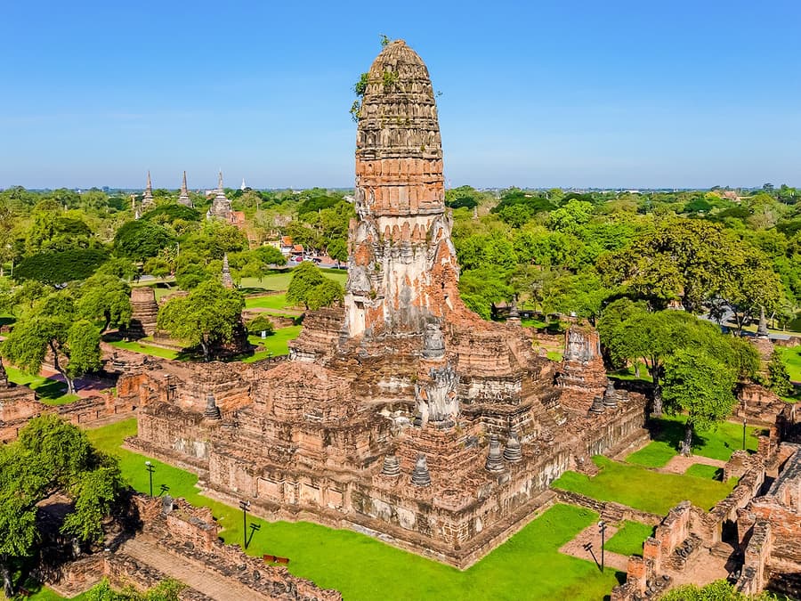 Ganztägige geführte Tour zum Damnoen Saduak Floating Market & Ayutthaya Tempel