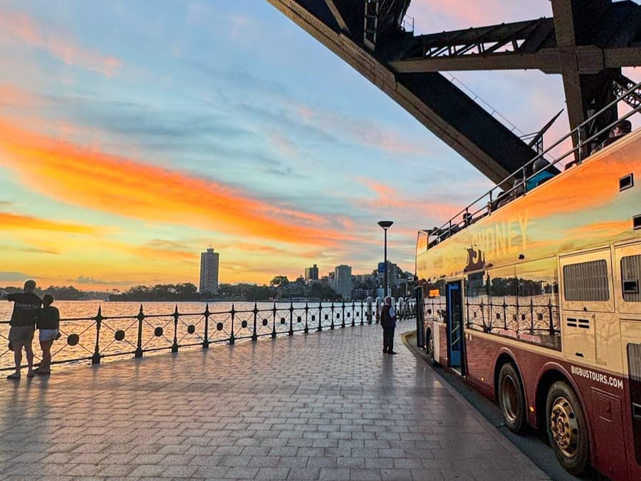 Big Bus: Sydneyn Yöbussikierros