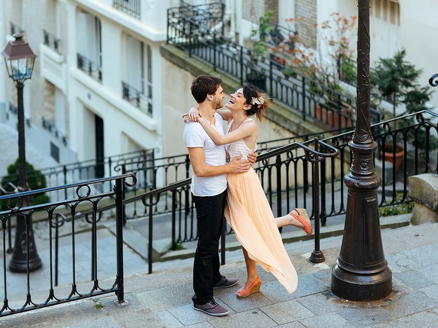 Experiencia de sesión fotográfica profesional en Montmartre