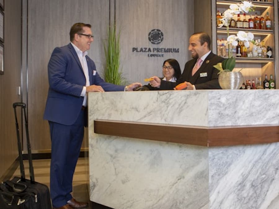 Plaza Premium Lounge at Dallas Fort Worth International Airport