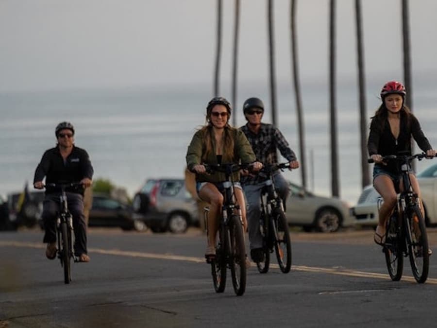 San Diego: Guided North Coast E-Bike Tour to Encinitas Moonlight Beach