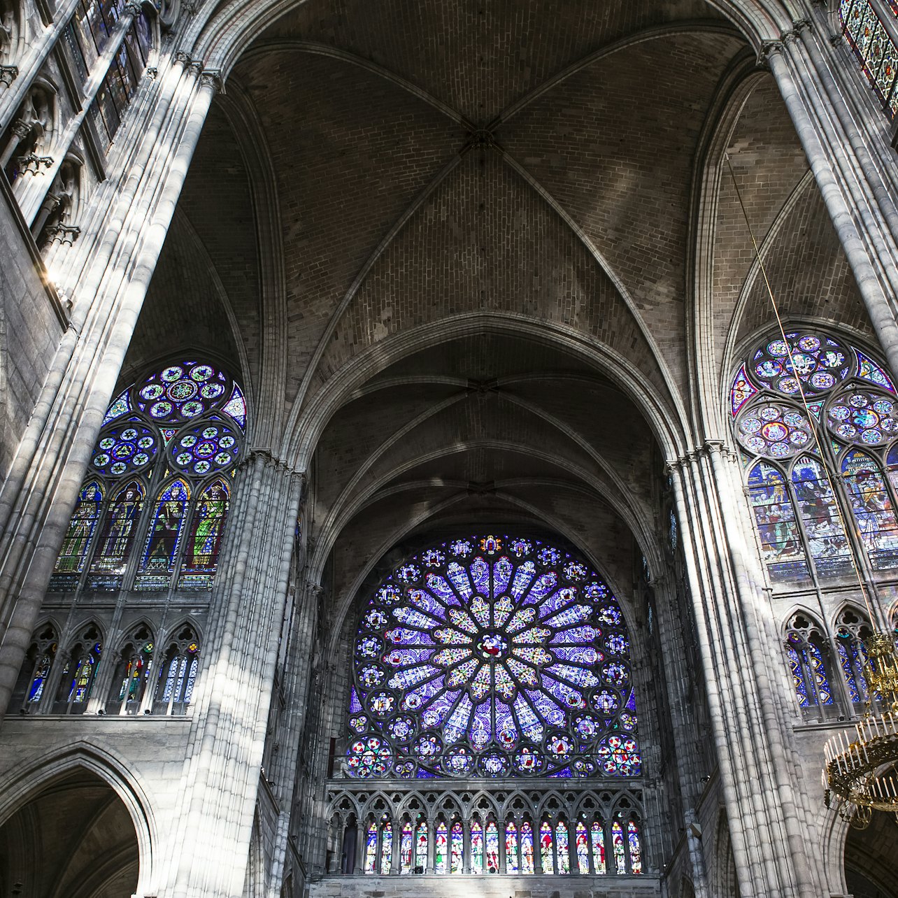 Basilica of Saint Denis: Dedicated Entrance visitor view at Basilique Cathédrale de Saint-Denis