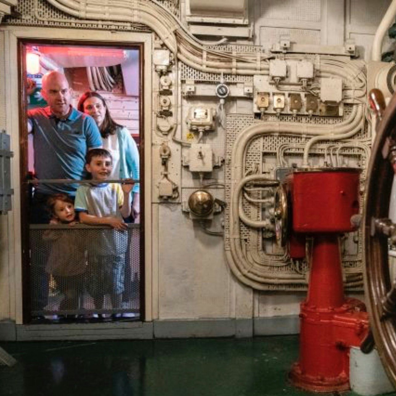 London: 3-Hr Westminster Guided Walking Tour + HMS Belfast Entry — gallery 2