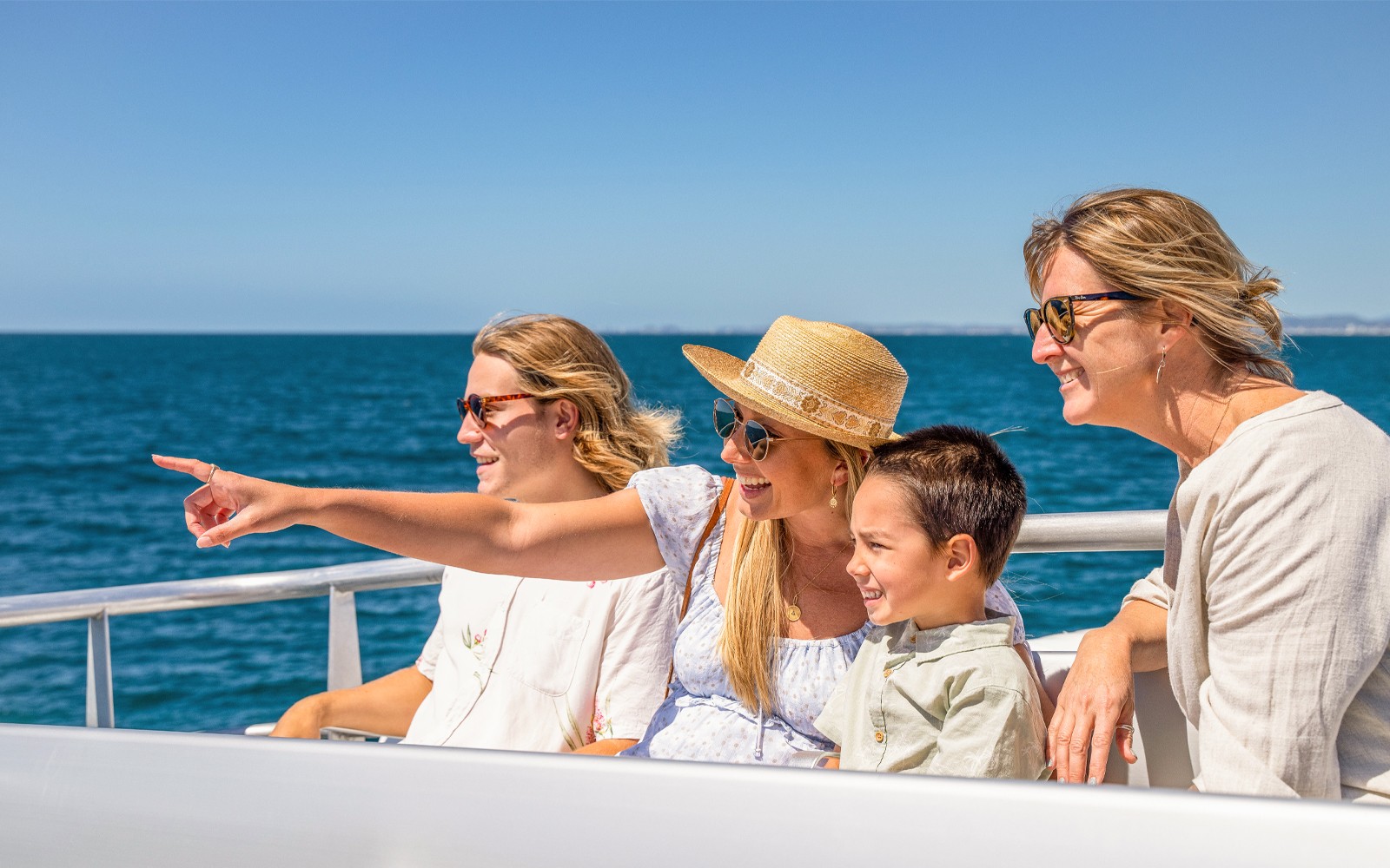 Premium Whale Watching Cruise by SeaWorld — gallery 3