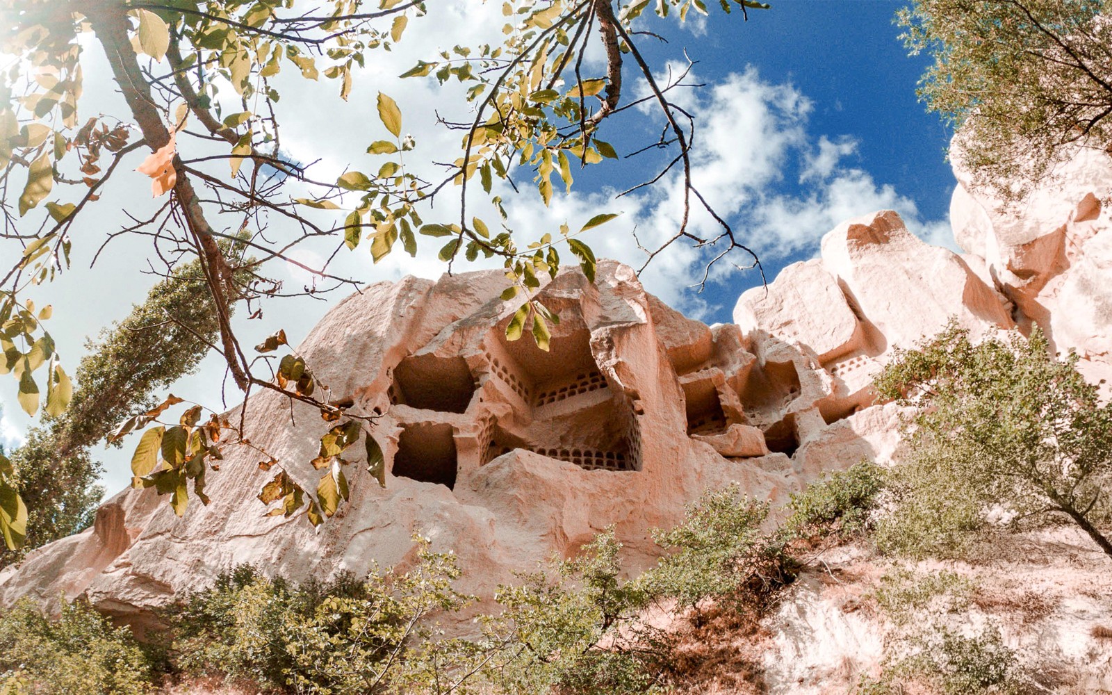 Full-Day Red Tour with Fairy Chimneys & Zelve Open-Air Museum — gallery 4