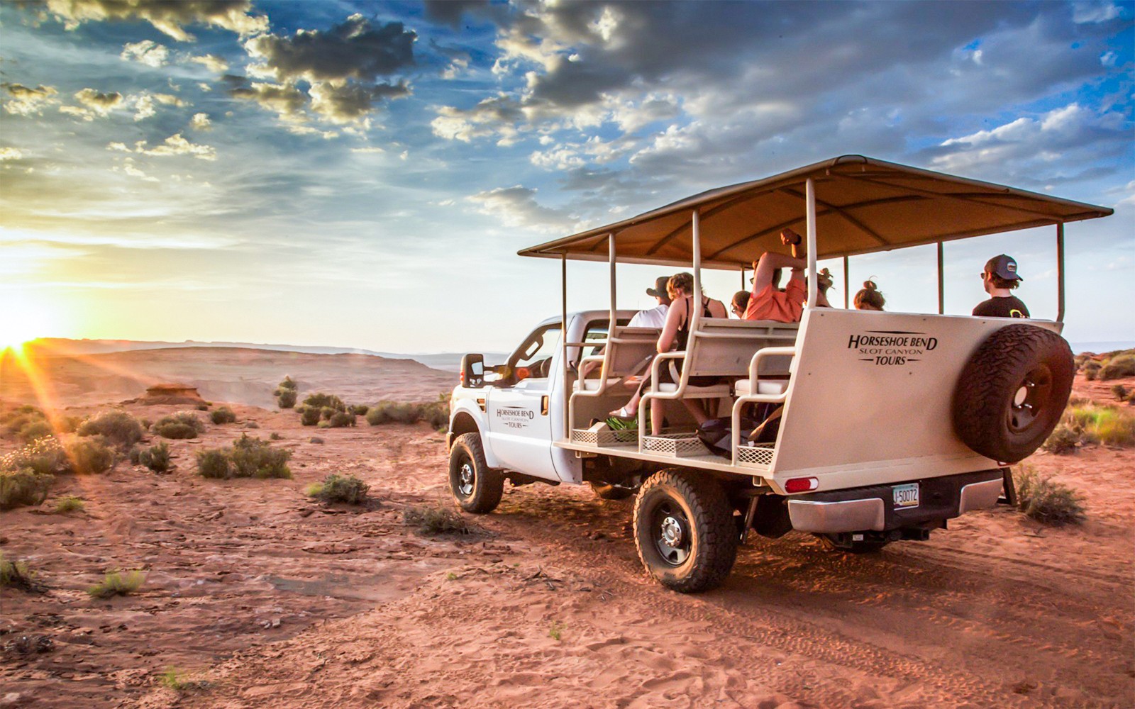 Secret Antelope Canyon & Horseshoe Bend Tour