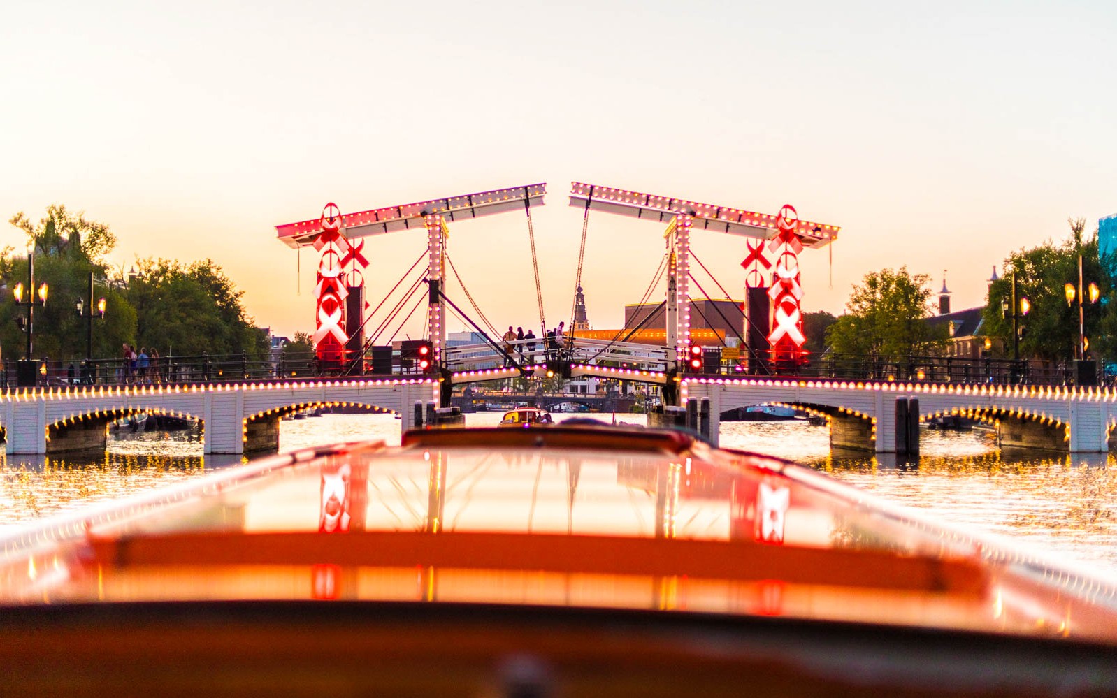Amsterdam: 2-Hour Dinner Cruise with 4-Course Menu and Drinks — gallery 3