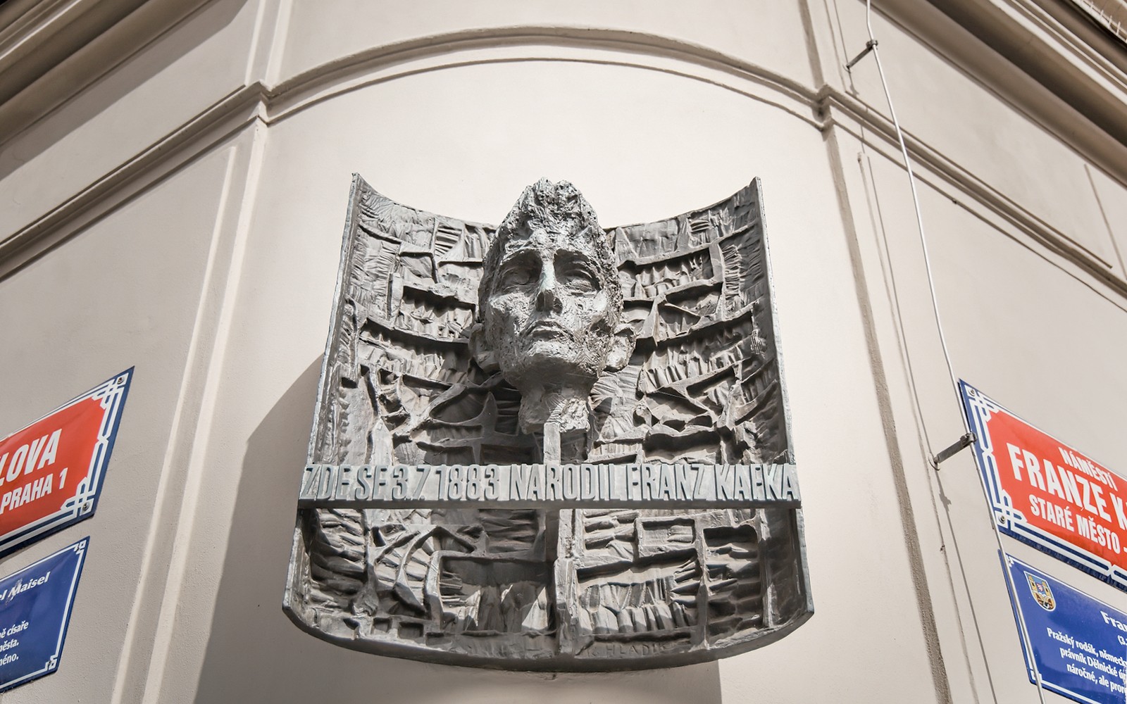 Prague Old Town & Jewish Ghetto Highlights Tour — gallery 3