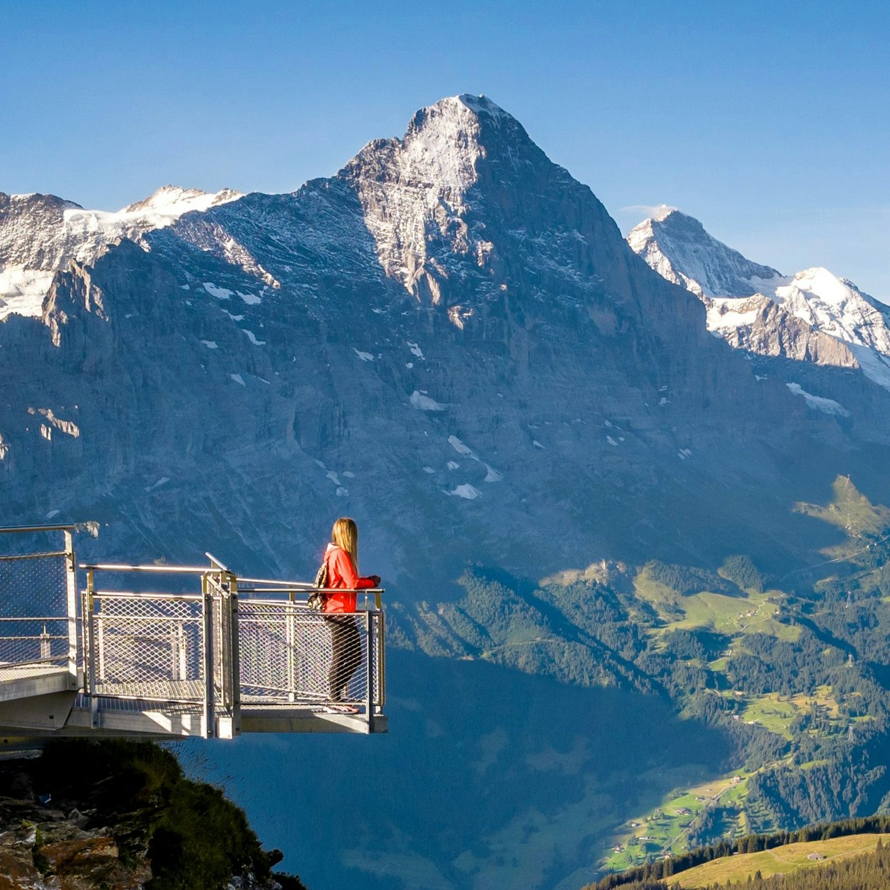 Grindelwald First: Roundtrip Gondola to Cliff Walk from Grindelwald
