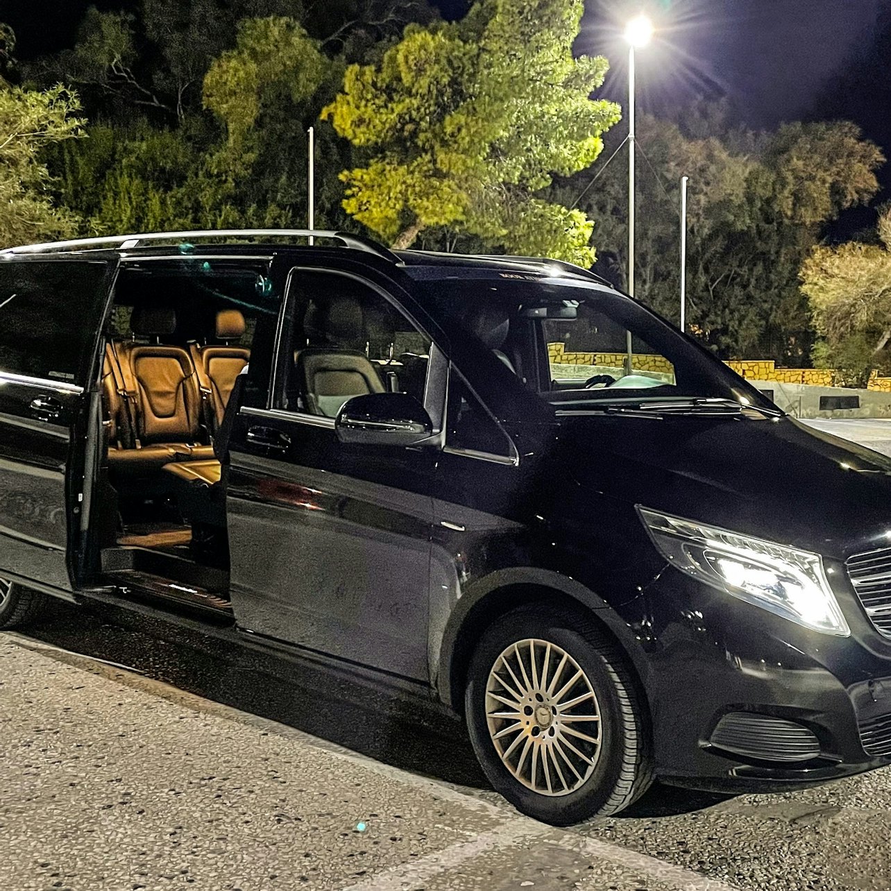 Athens: Private Transfer from/to Airport