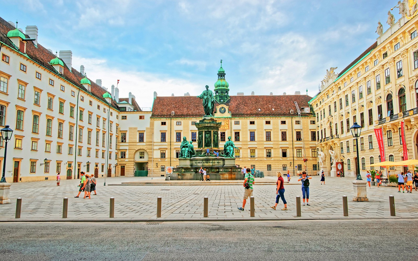 Sisi Museum & Hofburg Skip-the-Line Guided Tour