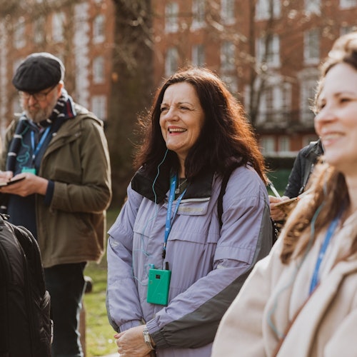 Buckingham Palace: Skip The Line + Audio Guide + London Guided Walking Tour