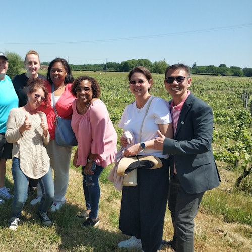 Loire Valley: Day Trip with Chateau de Chambord Entry + Wine Tasting & Lunch