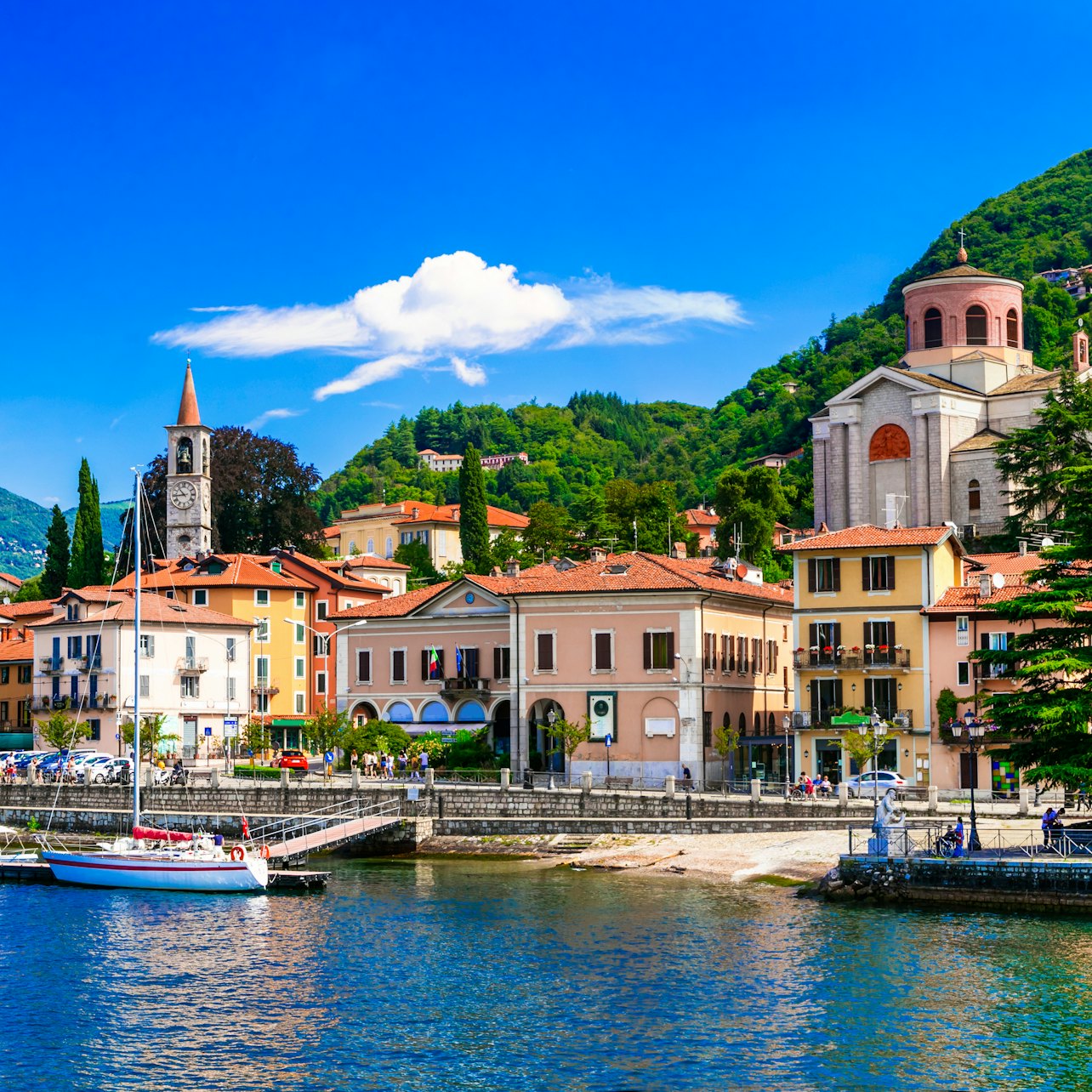 Lake Maggiore: Daytrip from Milan