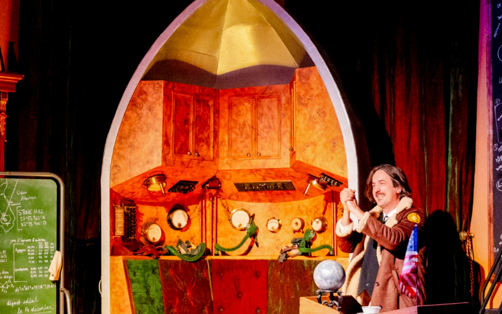 Jules Verne: The Extraordinary Voyage Immersive Experience Tickets in Paris visitor view