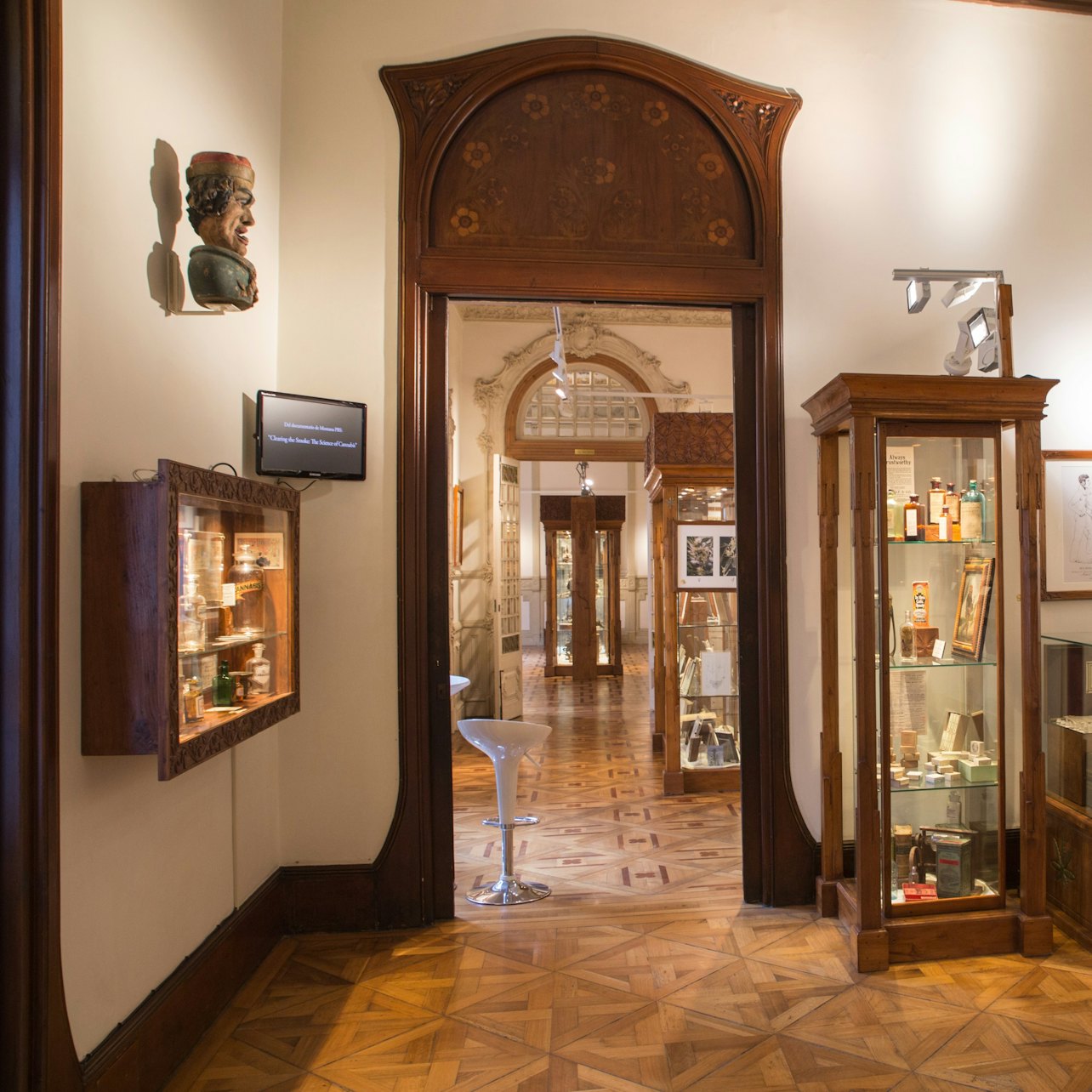 Hash Marihuana & Hemp Museum Barcelona: Entry Ticket