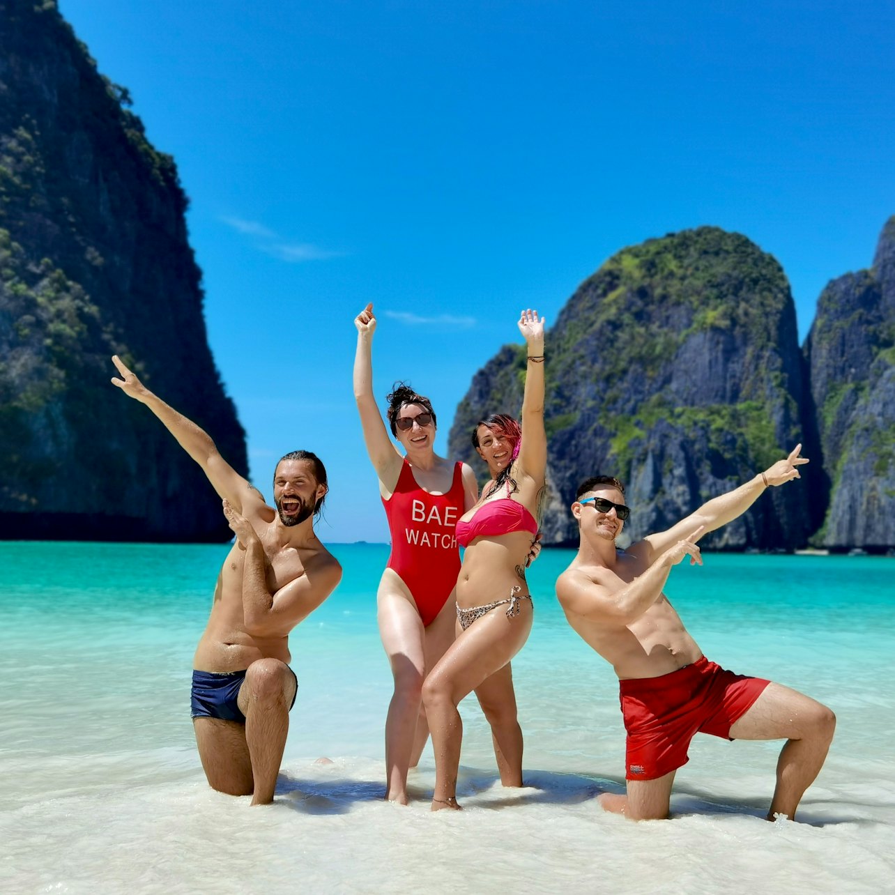 Phi Phi: Day Trip from Phuket + 4-Hour Private Longtail Tour