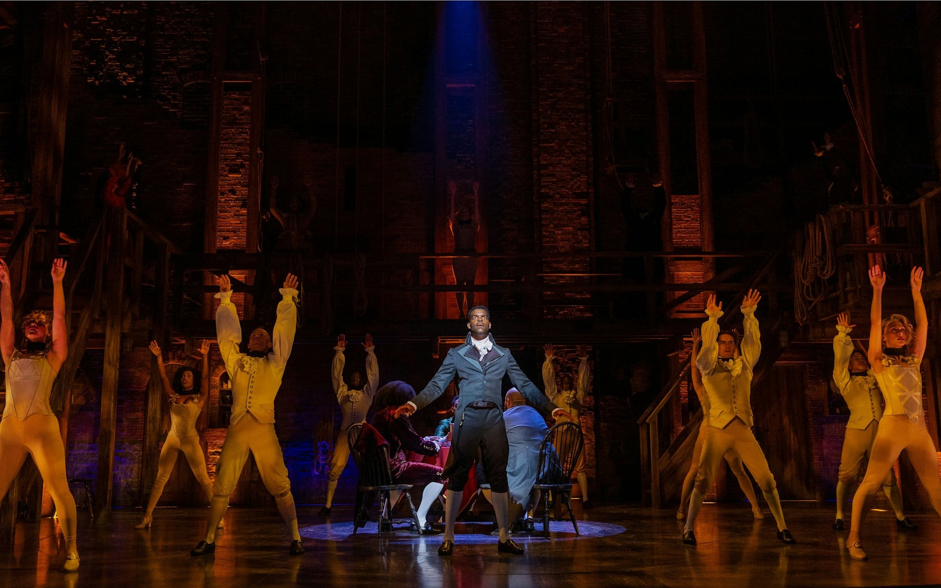 Hamilton — photo 4