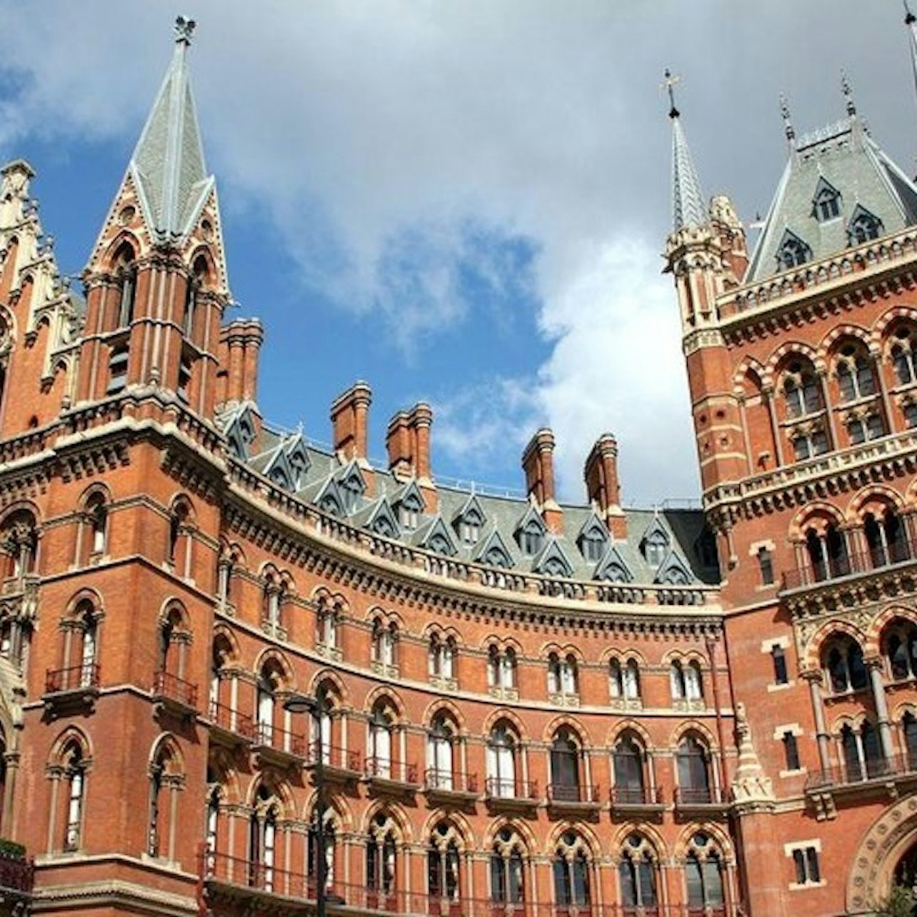 London: Harry Potter Film Sites Guided Walking Tour — gallery 1