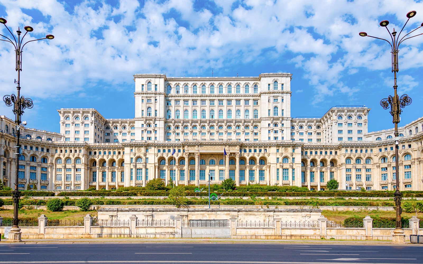 Palace of Parliament Bucharest Guided Tour with Skip-the-Line Tickets