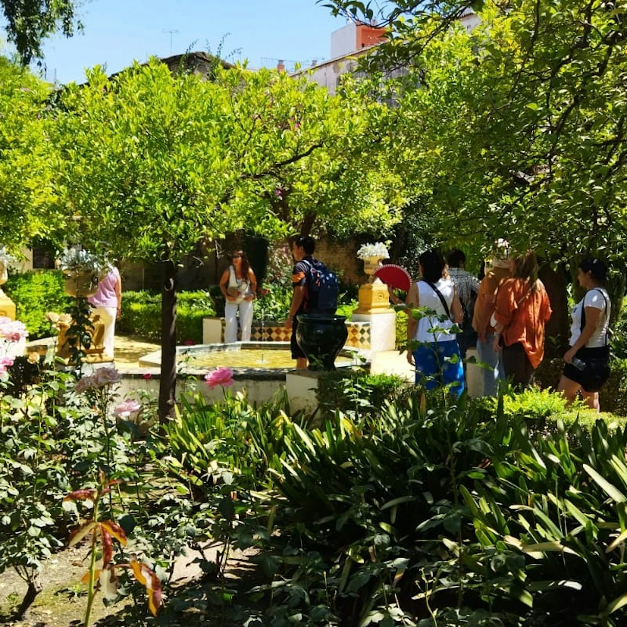 Seville: Las Setas, La Macarena, and Dueñas Palace Guided Tour — gallery 2