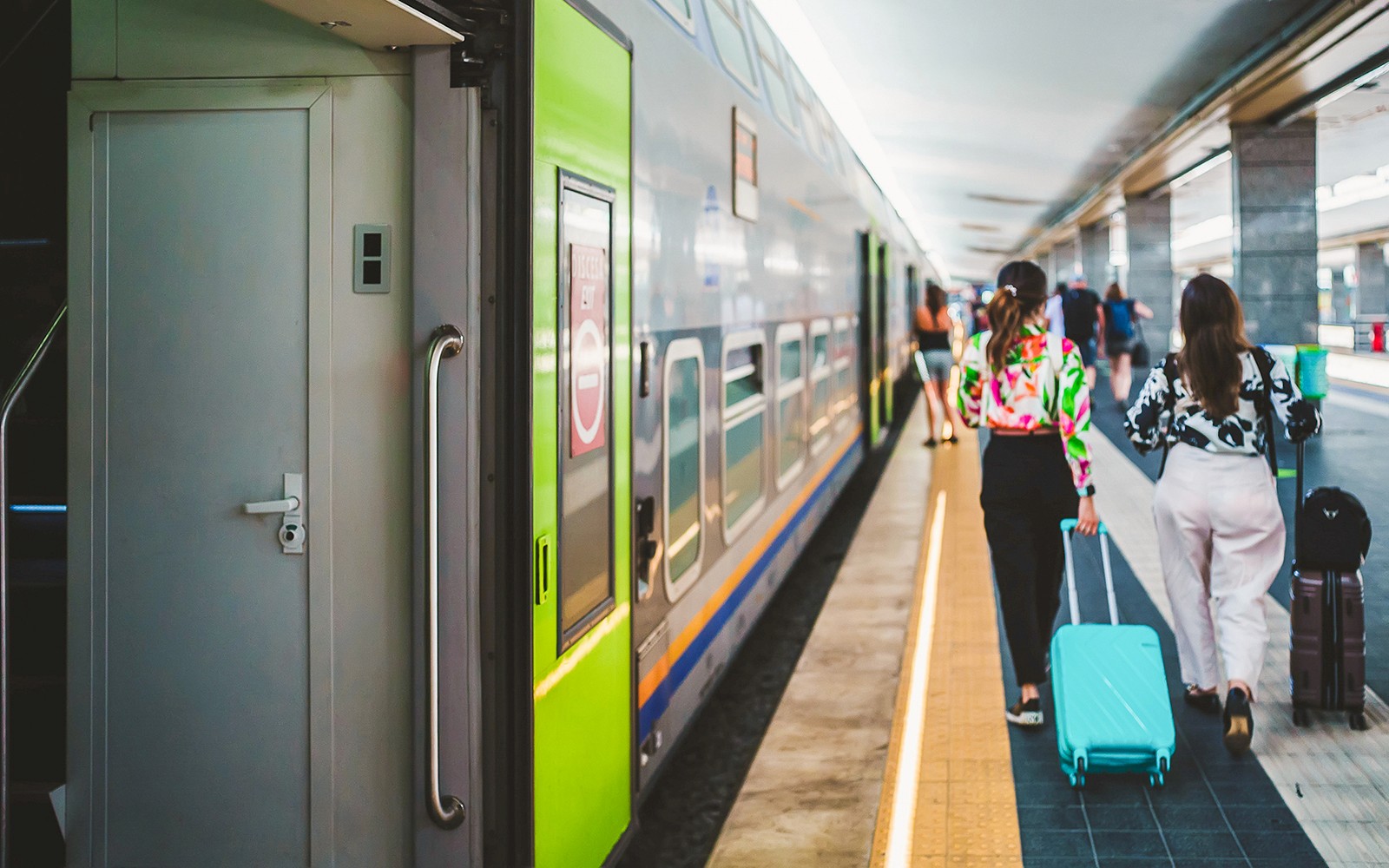 Pompeii and Herculaneum Guided Tour by High-Speed Train from Rome