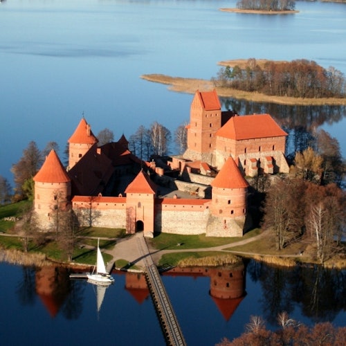 Tour to Trakai Island from Vilnius + Trakai Castle Admission — gallery 1