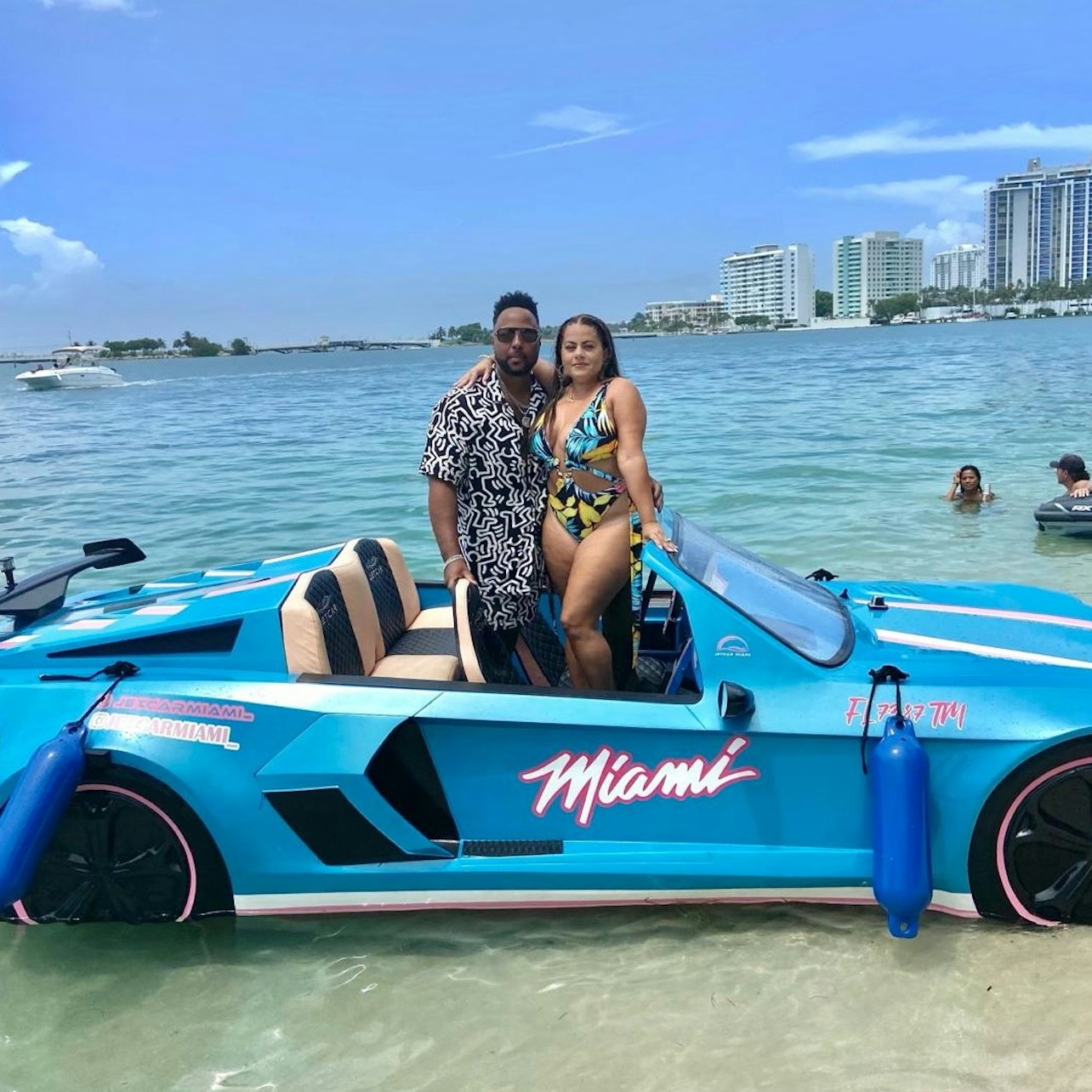 Miami: Jet Car Rental