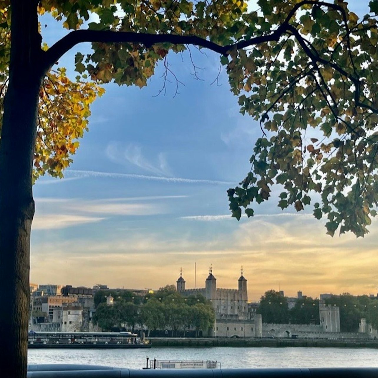 Tower of London: Guided Night Tour + Ceremony of the Keys
